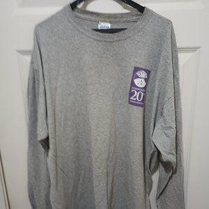 Foxwoods Casino 20th Anniversary Men's XL Gray T-shirt Man's Long Sleeve Shirt